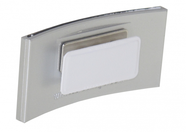 Namensschild mit Magnethalterung